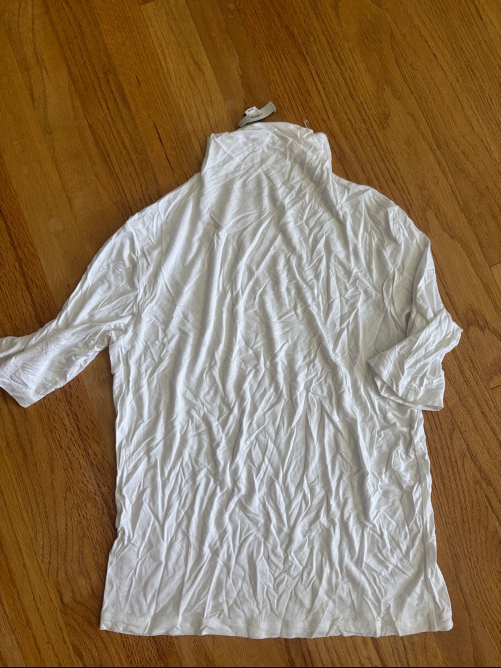 Vince White elbow-length Sleeve mock neck Tee